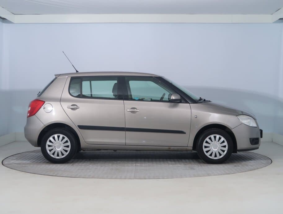 2008 Škoda FABIA - 8