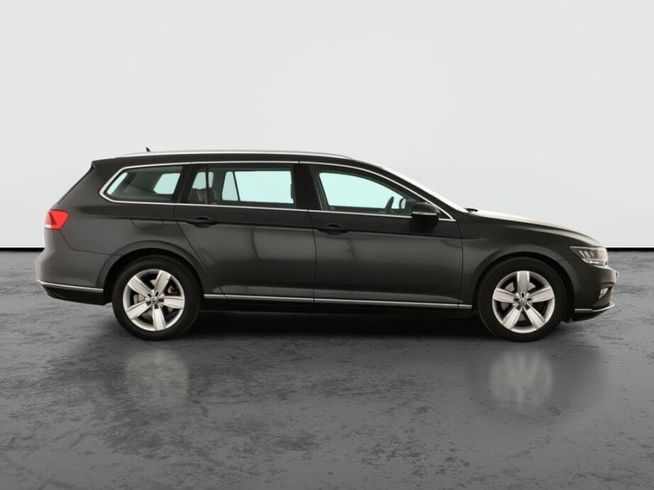 2020 Volkswagen PASSAT - 8