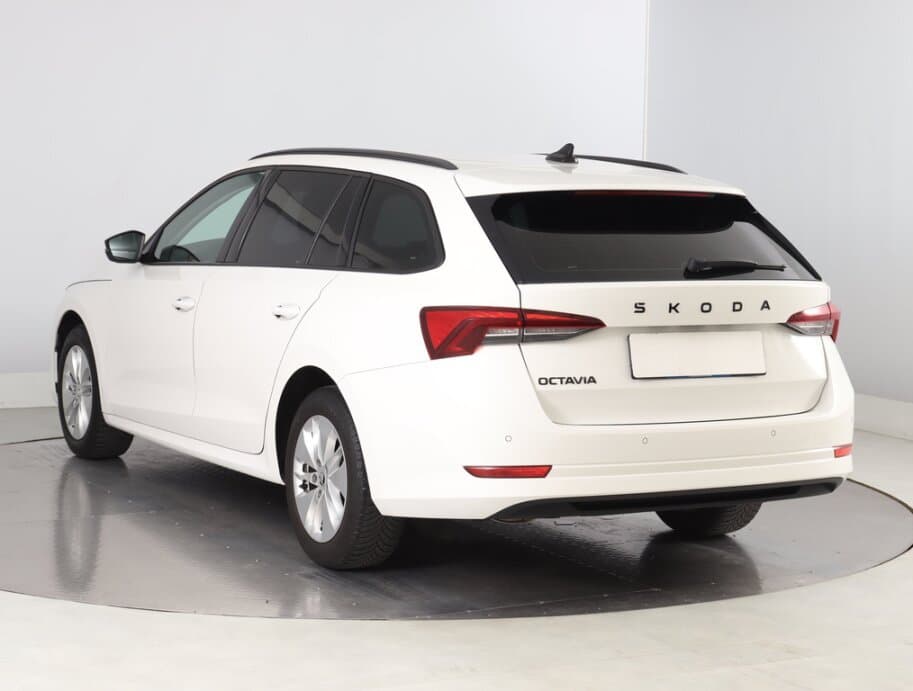 2020 Škoda OCTAVIA - 5