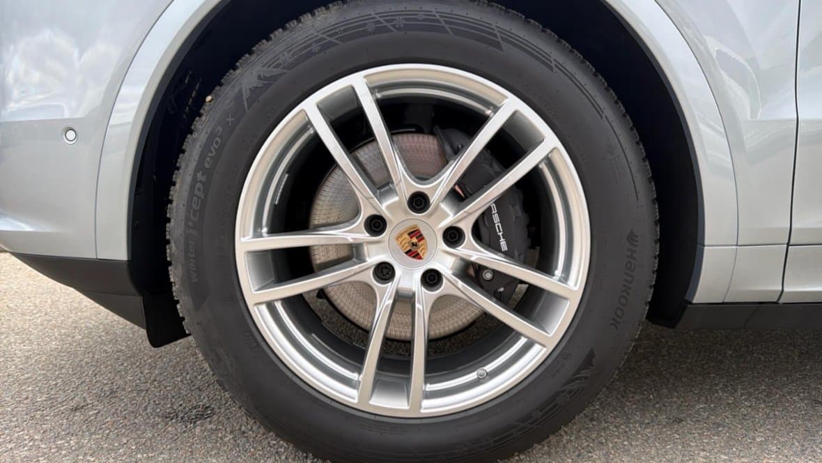 2026 Porsche Cayenne - 9