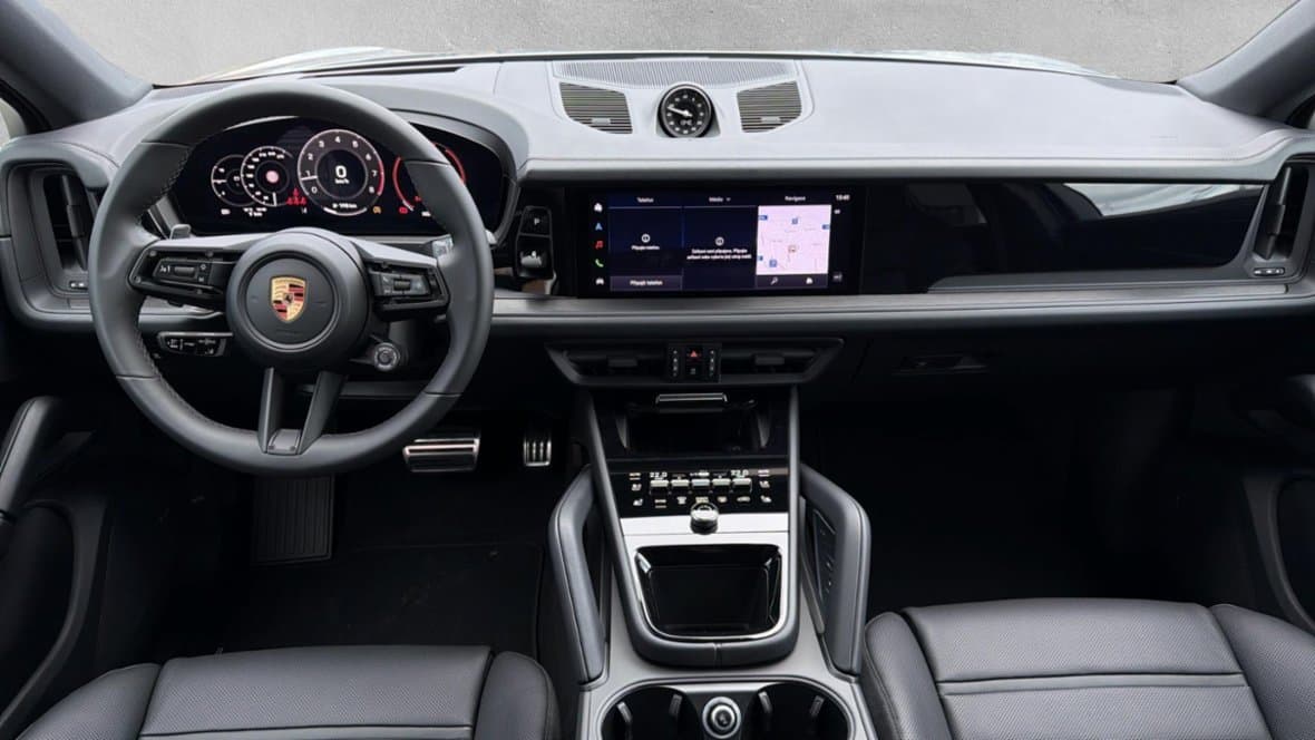 2026 Porsche Cayenne - 18