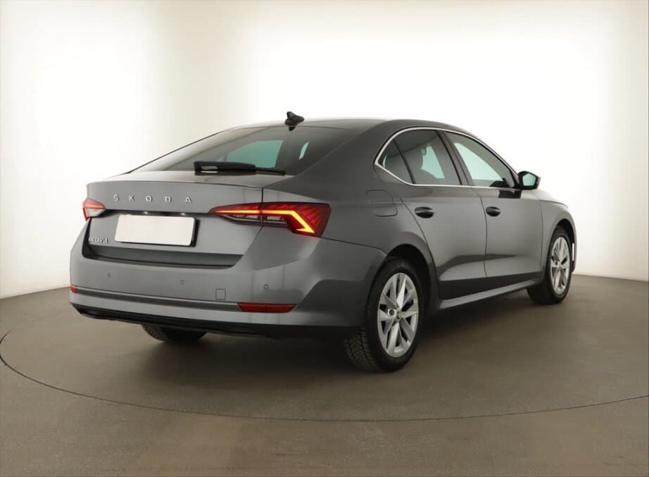 2022 Škoda OCTAVIA - 7