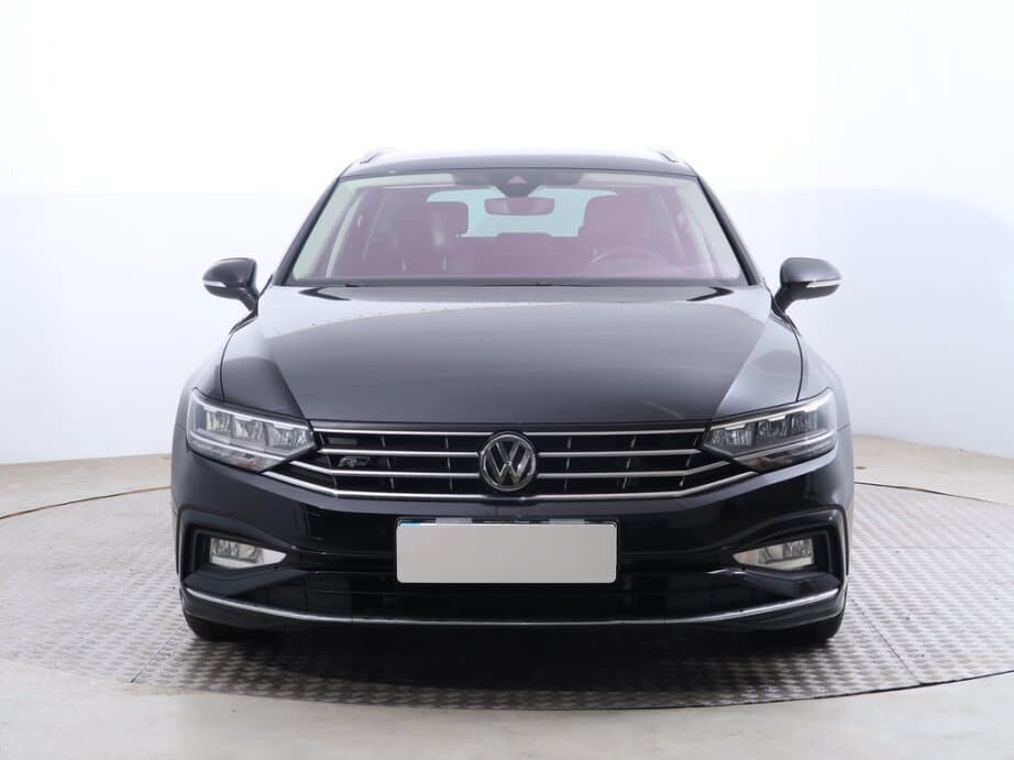 2020 Volkswagen PASSAT - 2