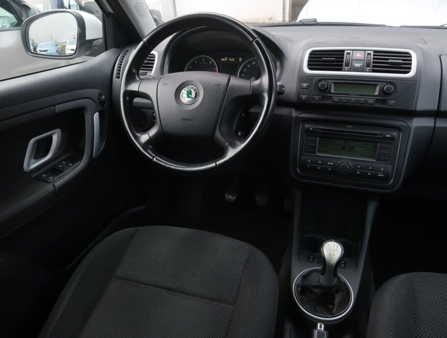 2008 Škoda FABIA - 9
