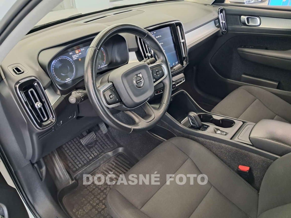 2020 Volvo XC40 - 3