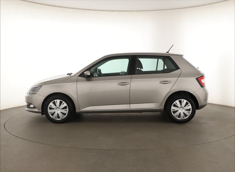 2017 Škoda FABIA - 4