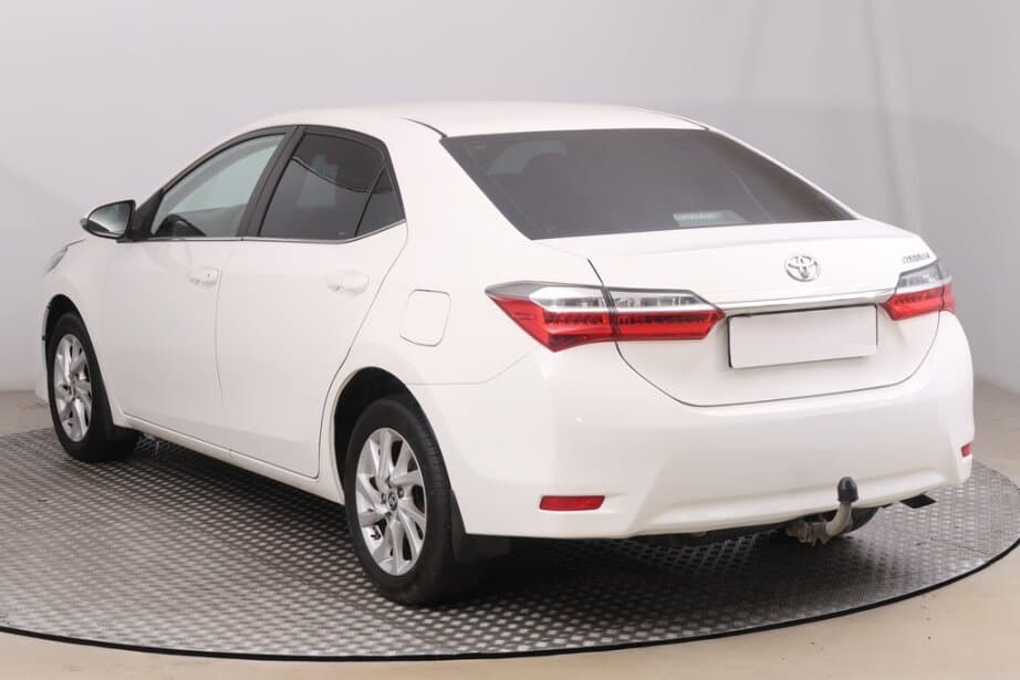 2019 Toyota COROLLA - 5