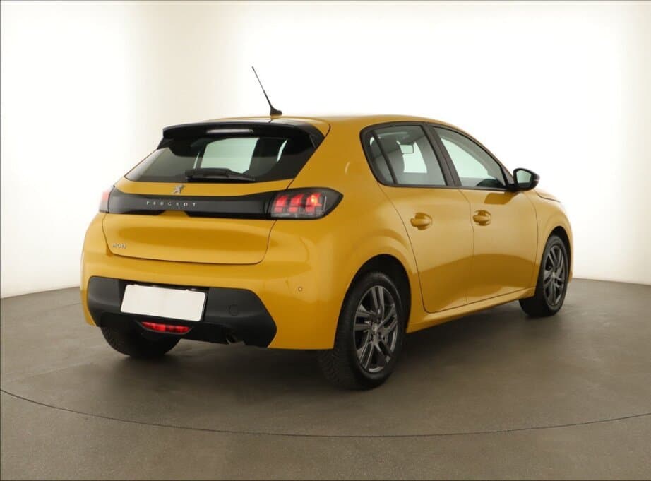 2022 Peugeot 208 - 7