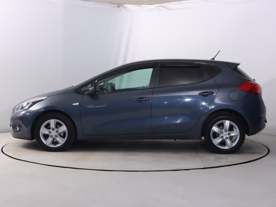 2012 Kia CEE'D - 4