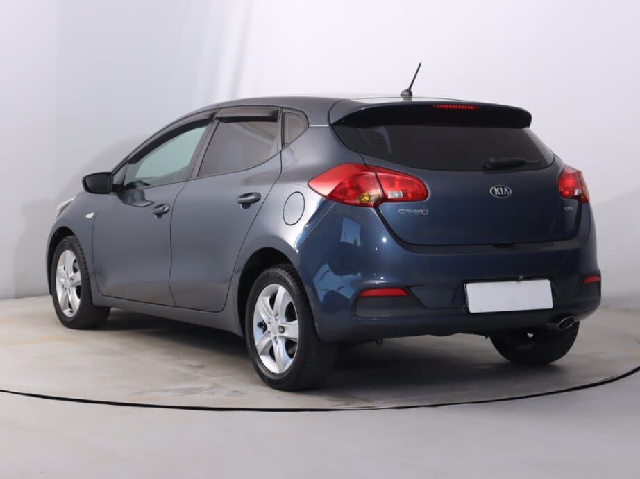 2012 Kia CEE'D - 5