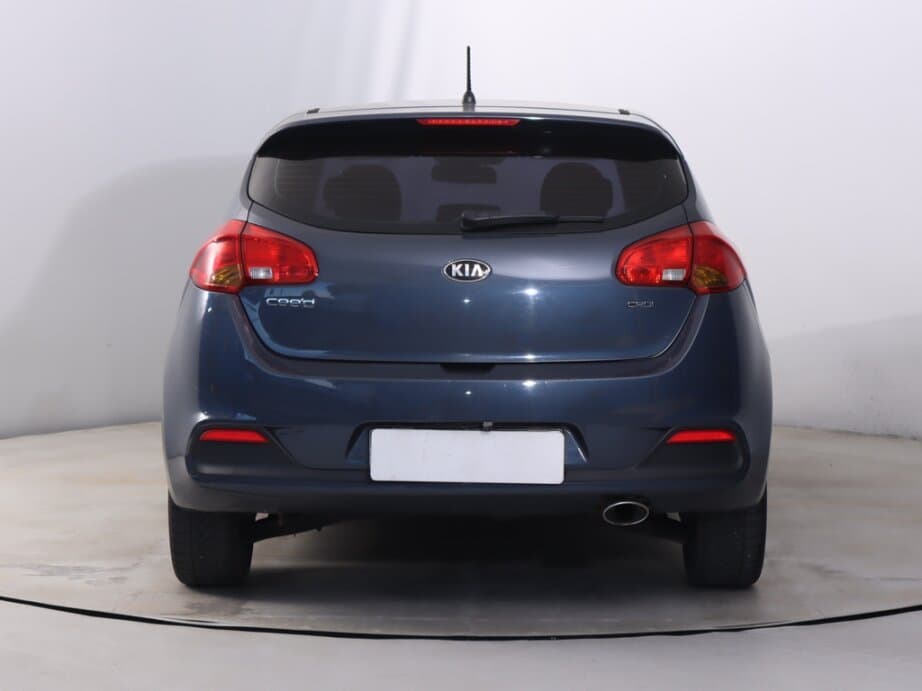 2012 Kia CEE'D - 6