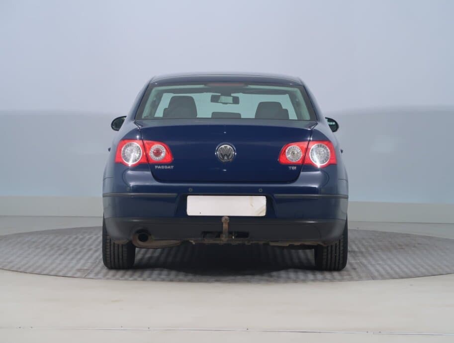 2009 Volkswagen PASSAT - 6
