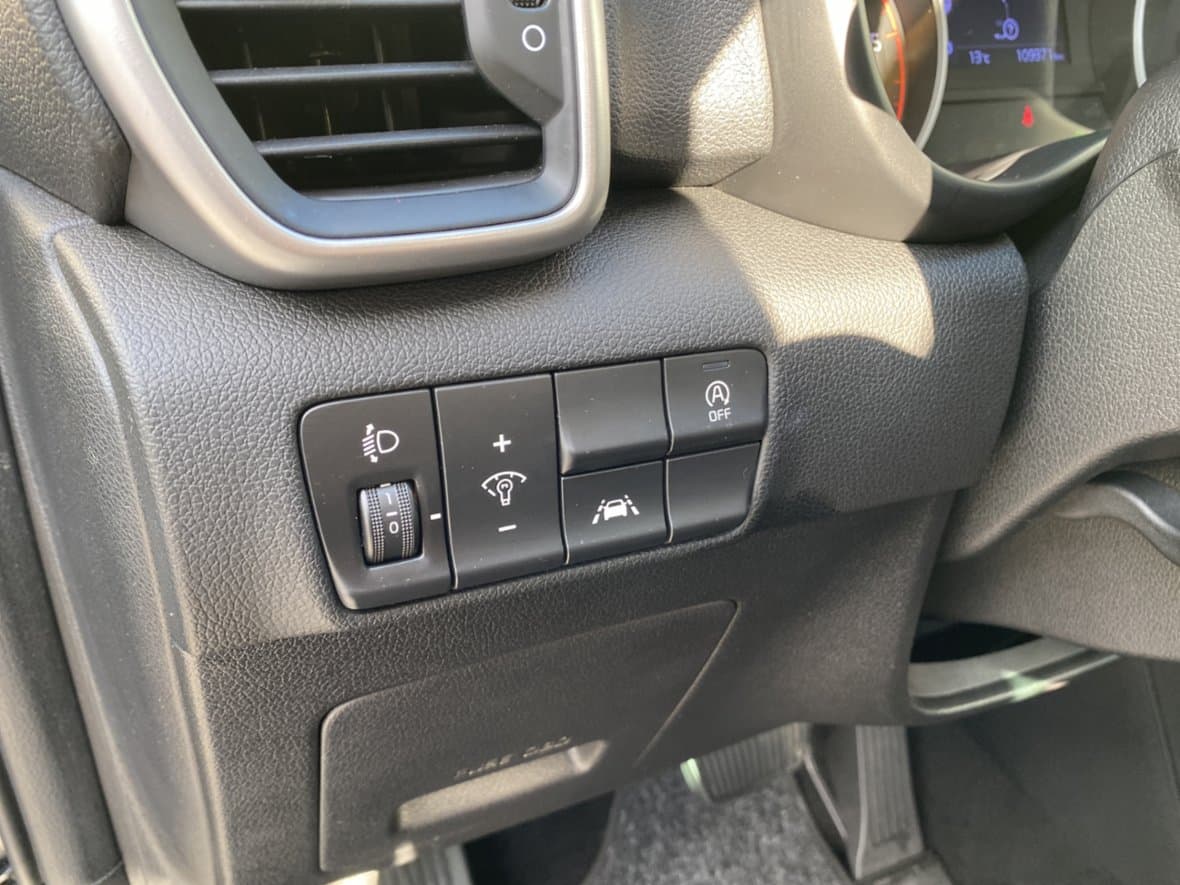 2020 Kia SPORTAGE - 17