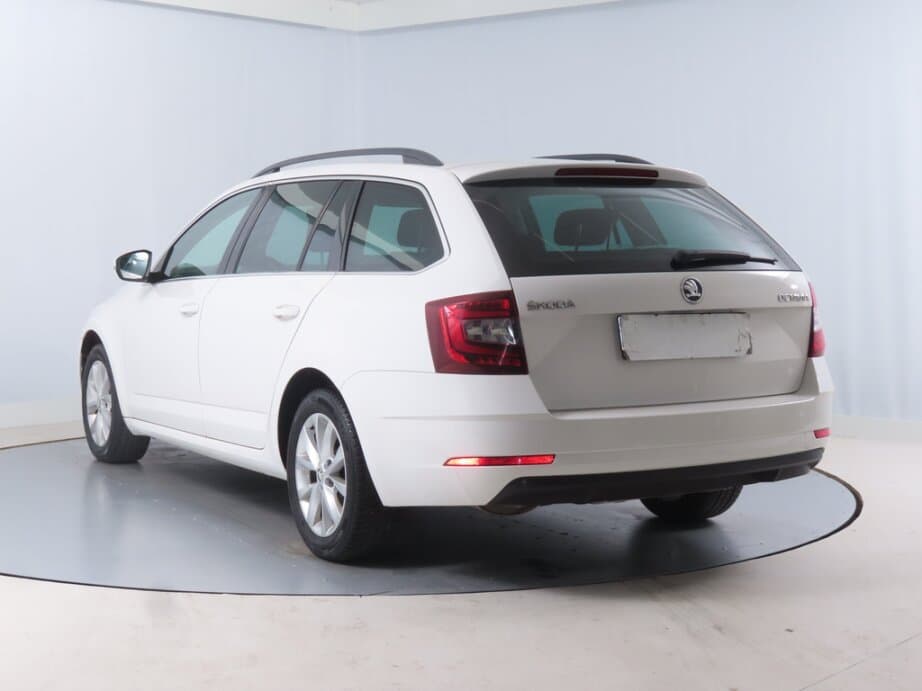 2018 Škoda OCTAVIA - 5