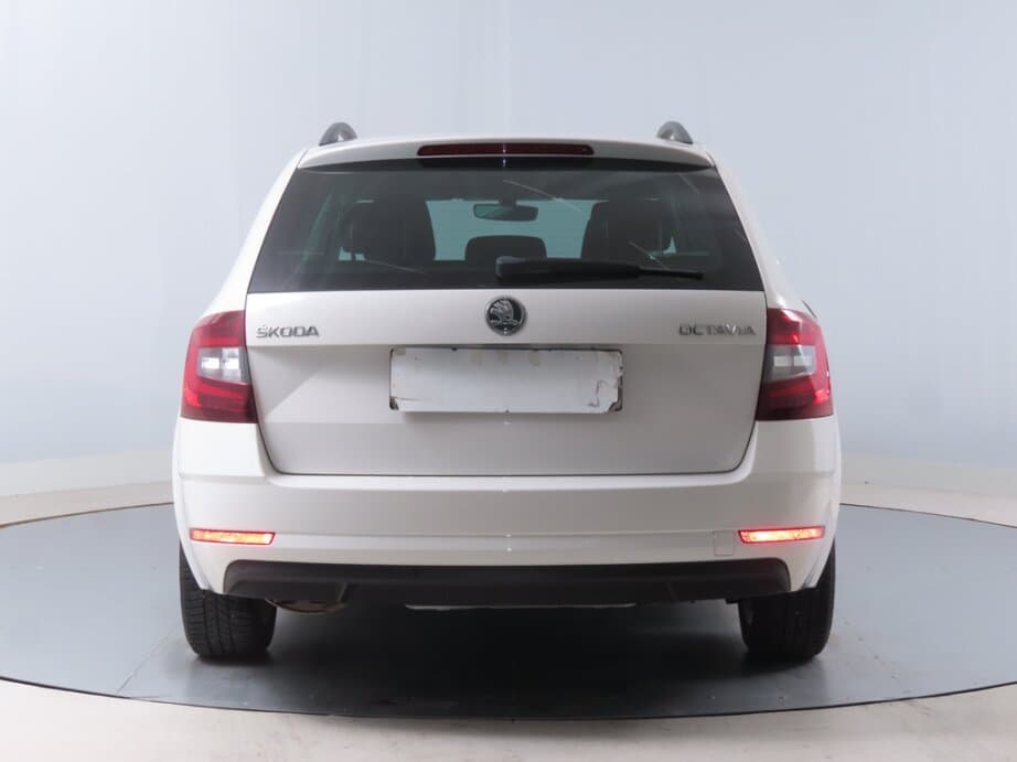 2018 Škoda OCTAVIA - 6