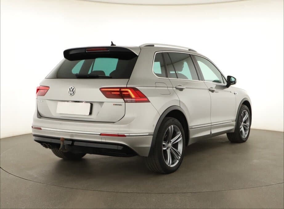 2019 Volkswagen TIGUAN - 7