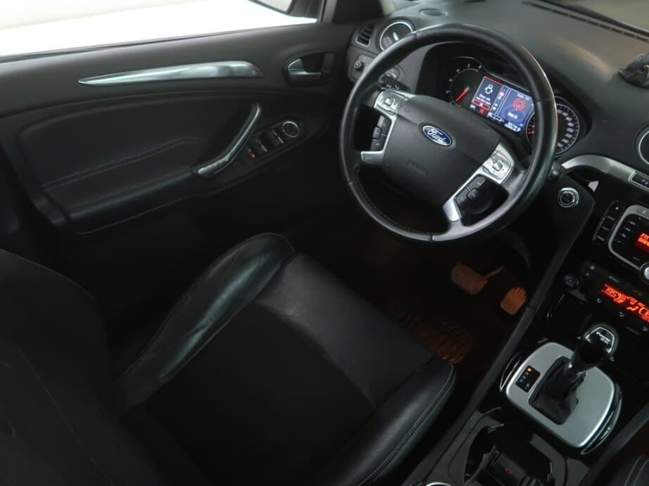 2011 Ford GALAXY - 9