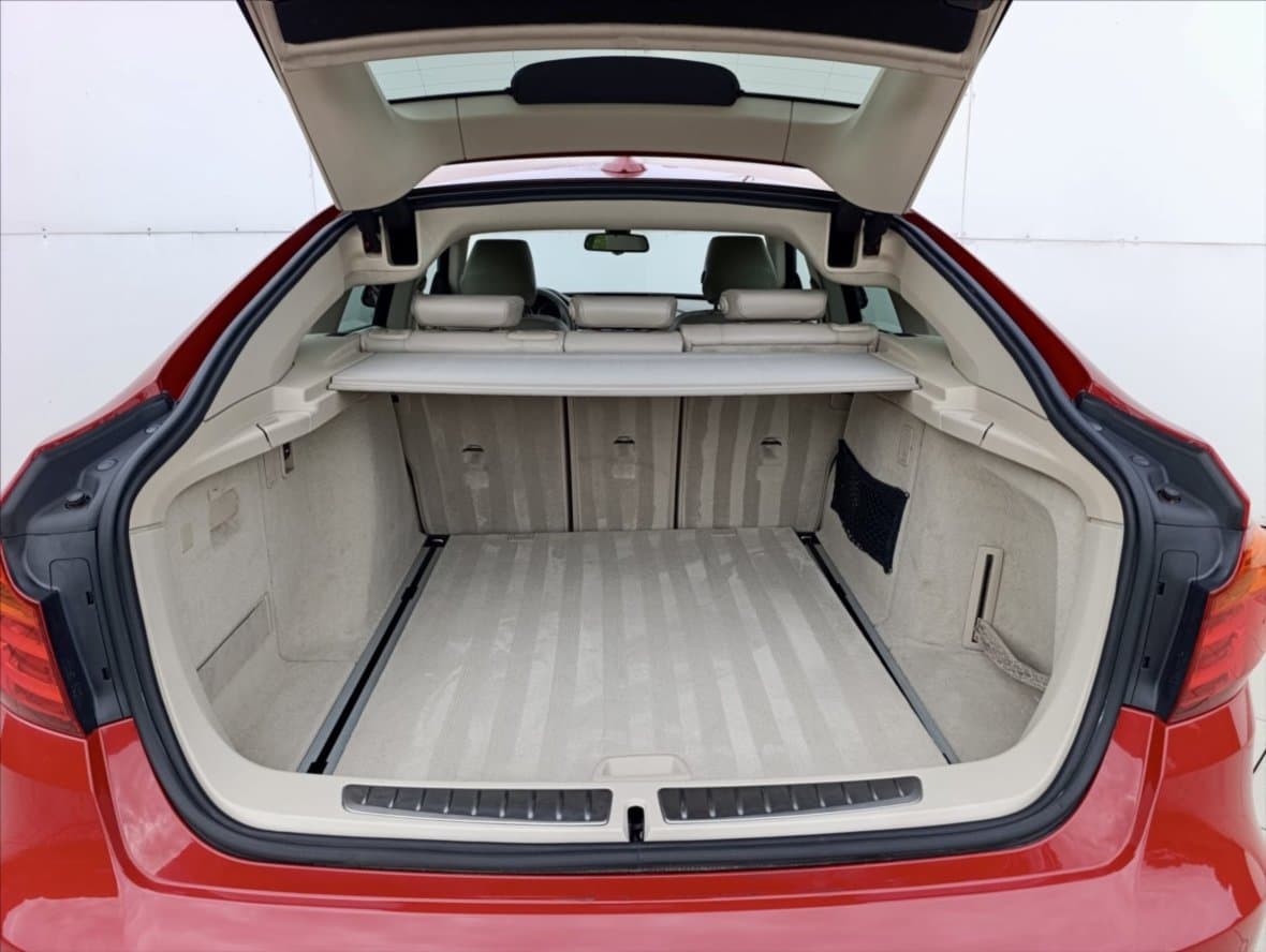 2014 BMW 3-SERIES - 8