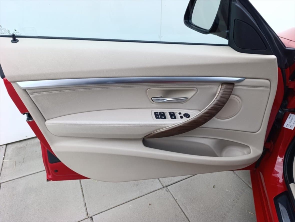 2014 BMW 3-SERIES - 11