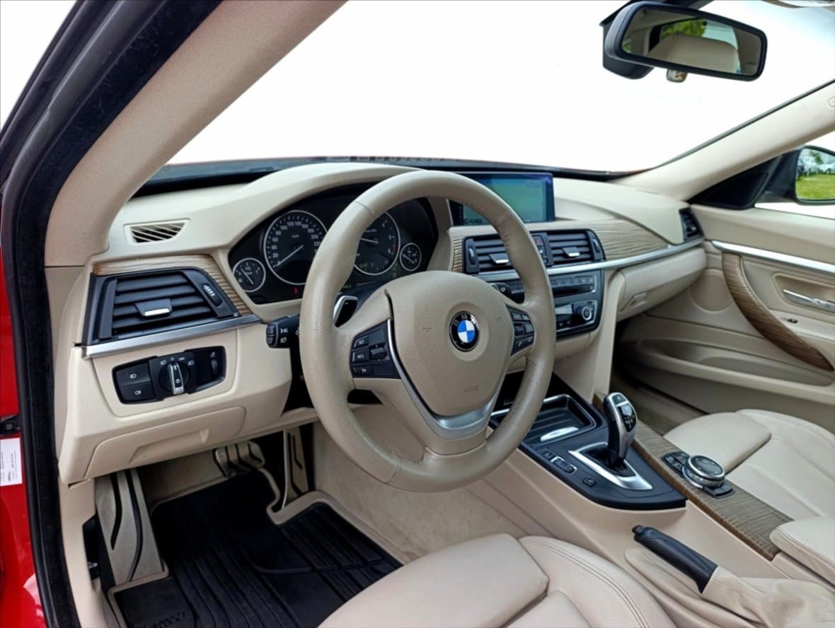 2014 BMW 3-SERIES - 12