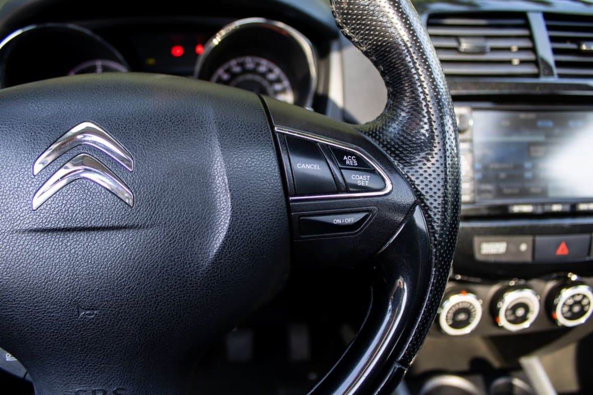 2015 Citroen C4 - 13