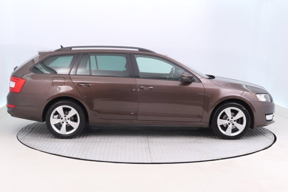 2015 Škoda OCTAVIA - 8