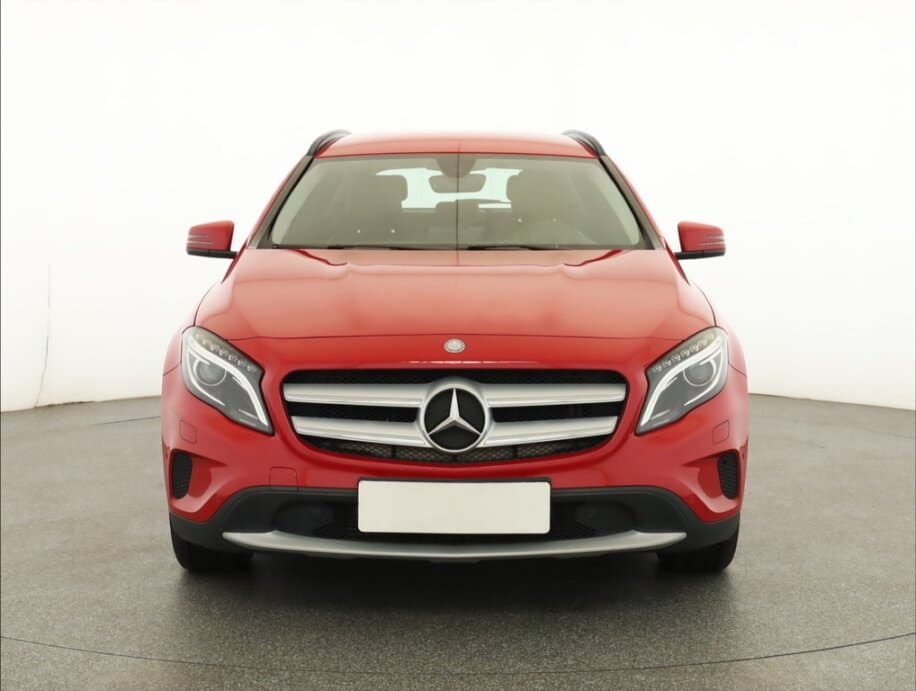 2017 Mercedes-Benz GLA - 4