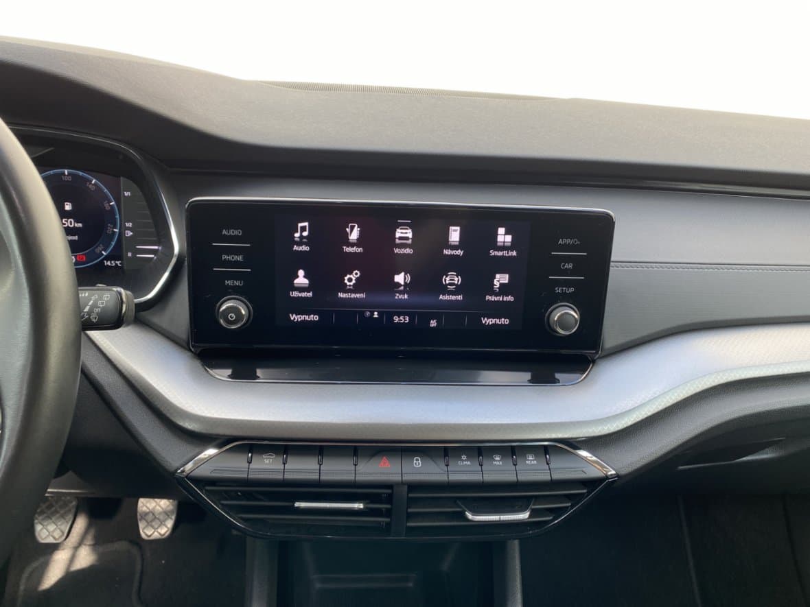 2020 Škoda OCTAVIA - 10