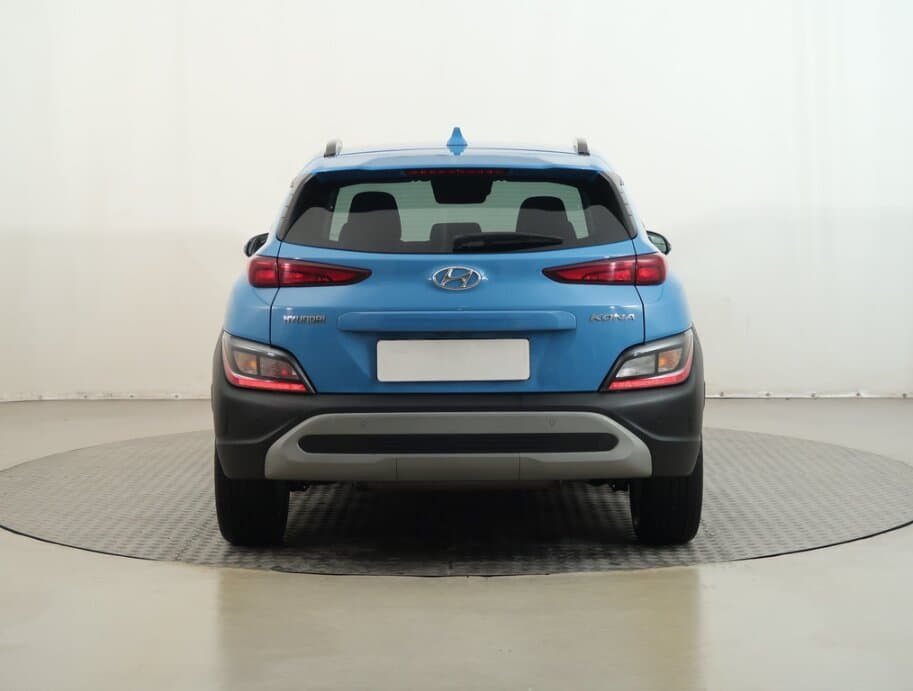 2021 Hyundai KONA - 6