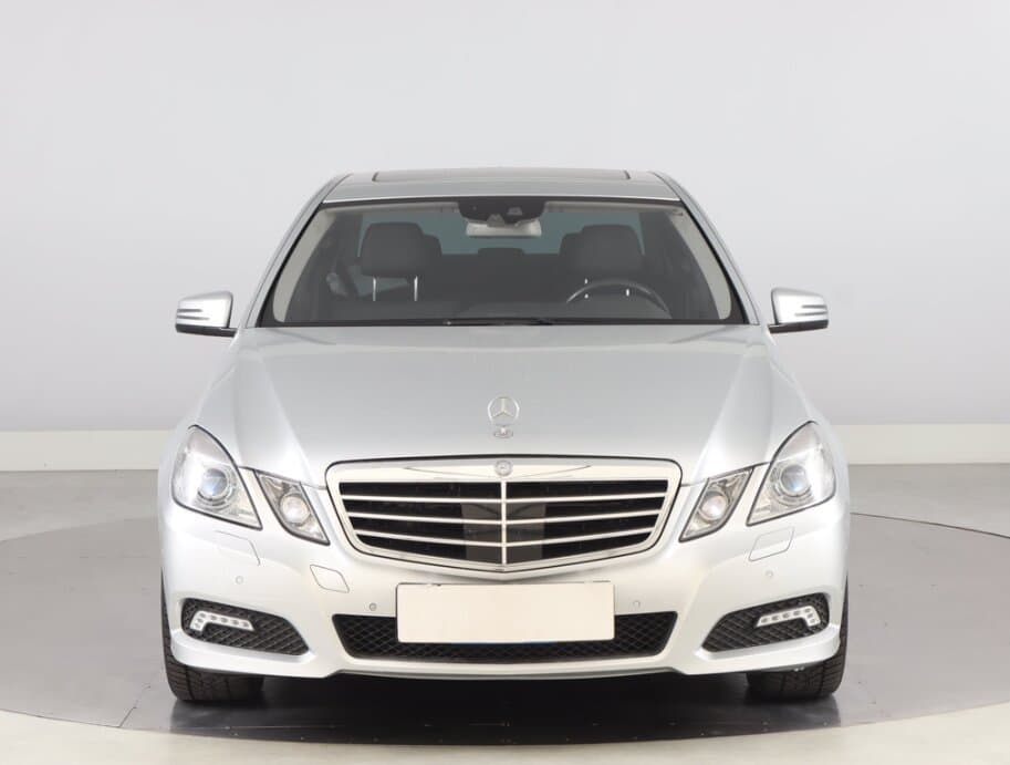 2009 Mercedes-Benz E-CLASS - 2
