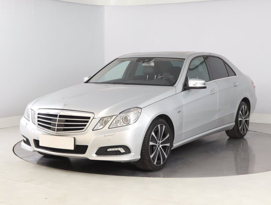 2009 Mercedes-Benz E-CLASS - 3