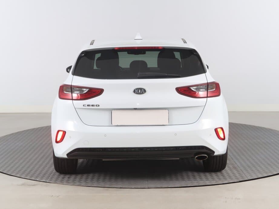 2020 Kia CEE'D - 6