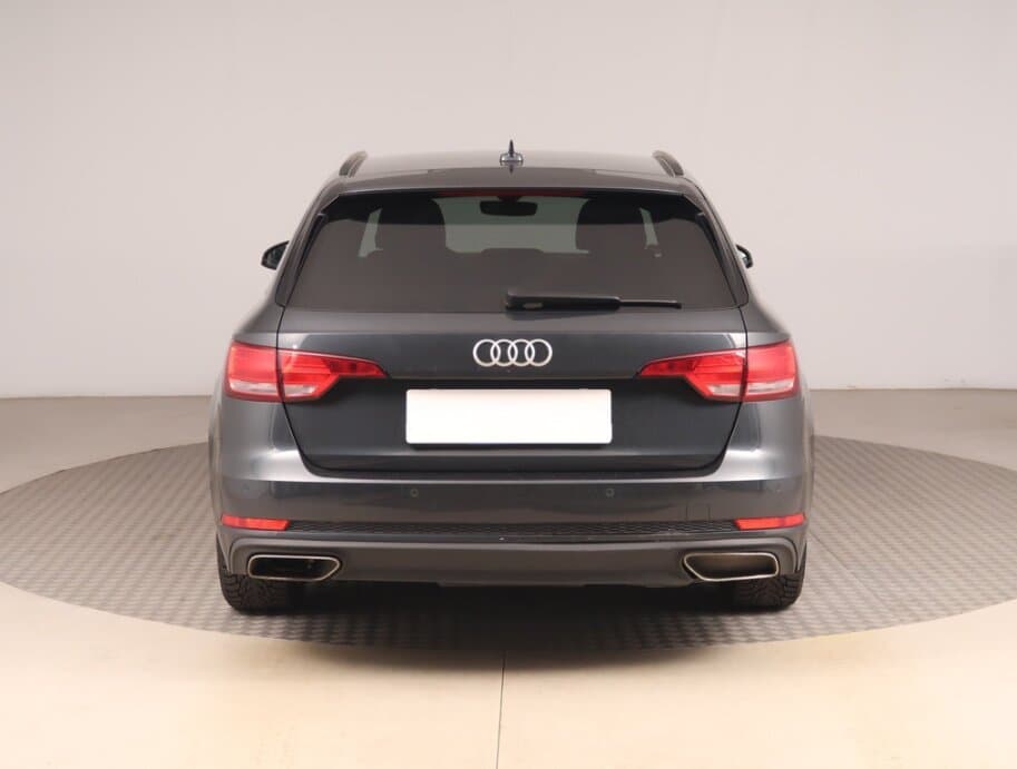 2019 Audi A4 - 6