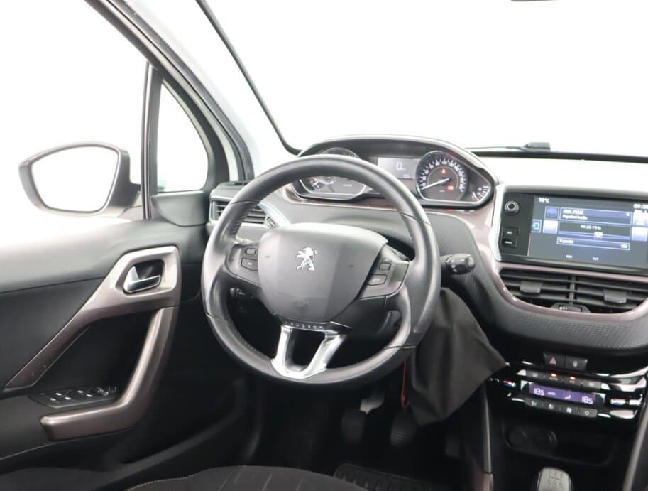 2015 Peugeot 2008 - 9