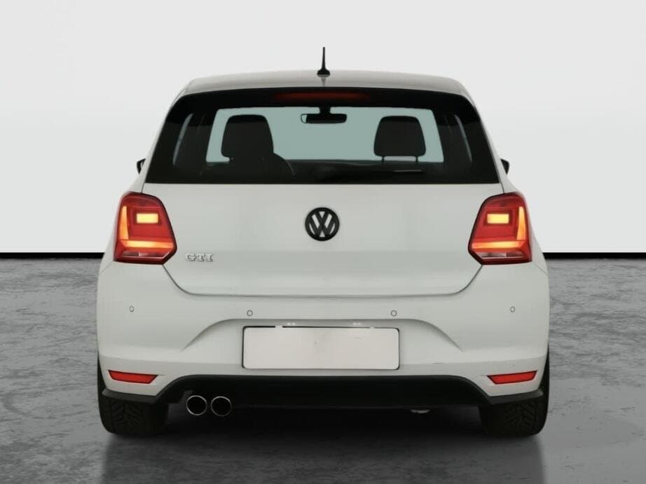2015 Volkswagen POLO - 6
