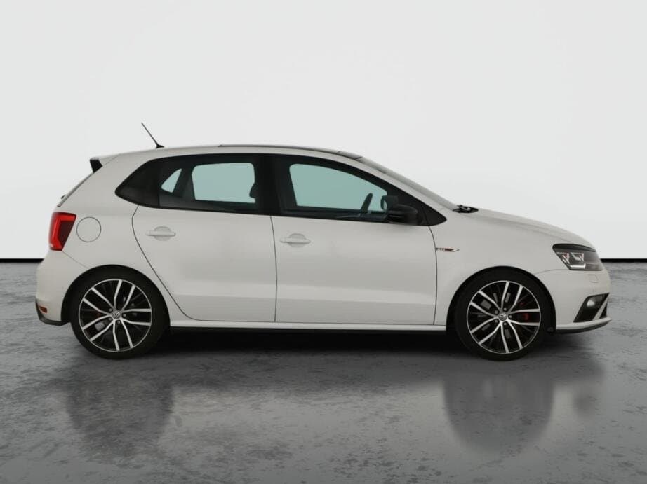 2015 Volkswagen POLO - 8