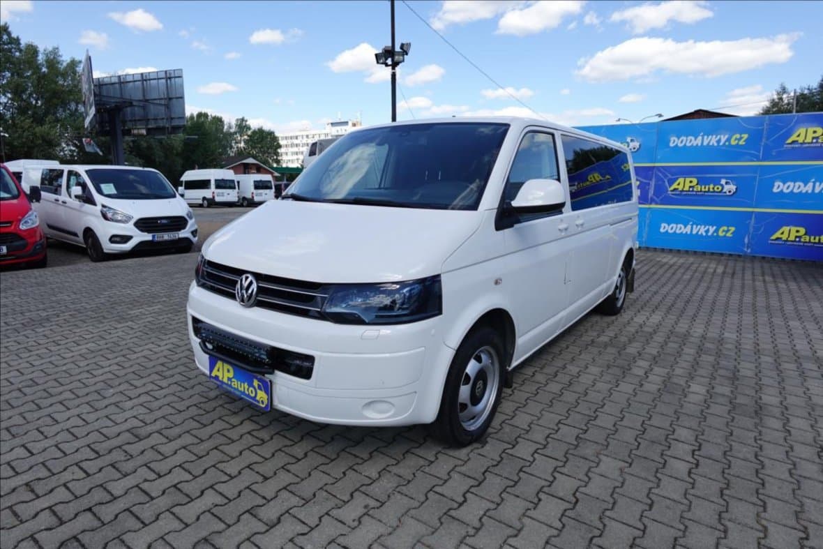 2013 Volkswagen CARAVELLE