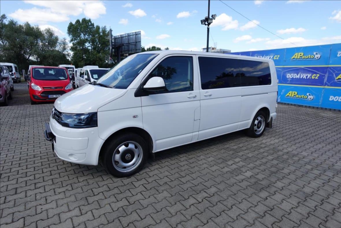 2013 Volkswagen CARAVELLE - 2