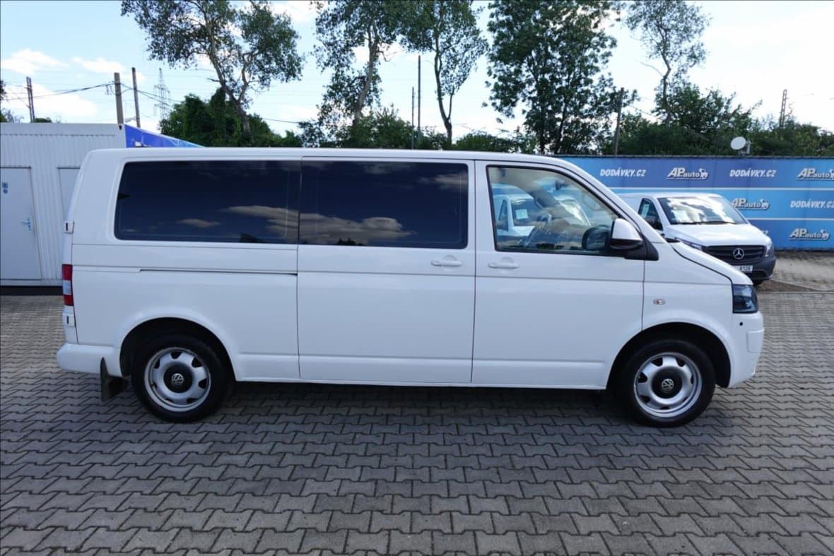 2013 Volkswagen CARAVELLE - 7
