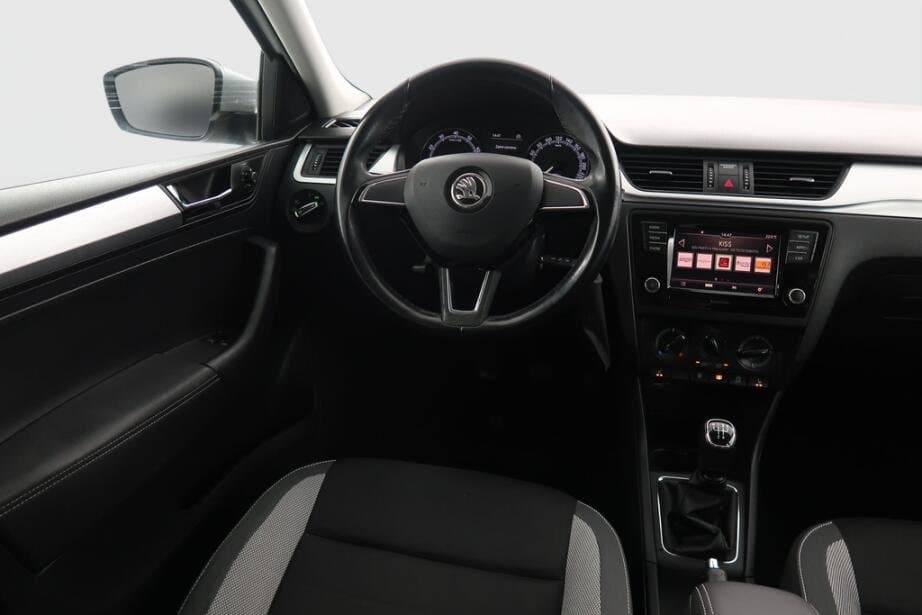 2019 Škoda RAPID - 9