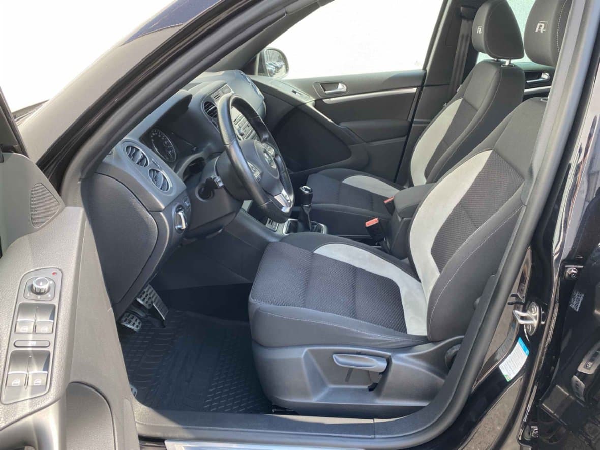 2013 Volkswagen TIGUAN - 9