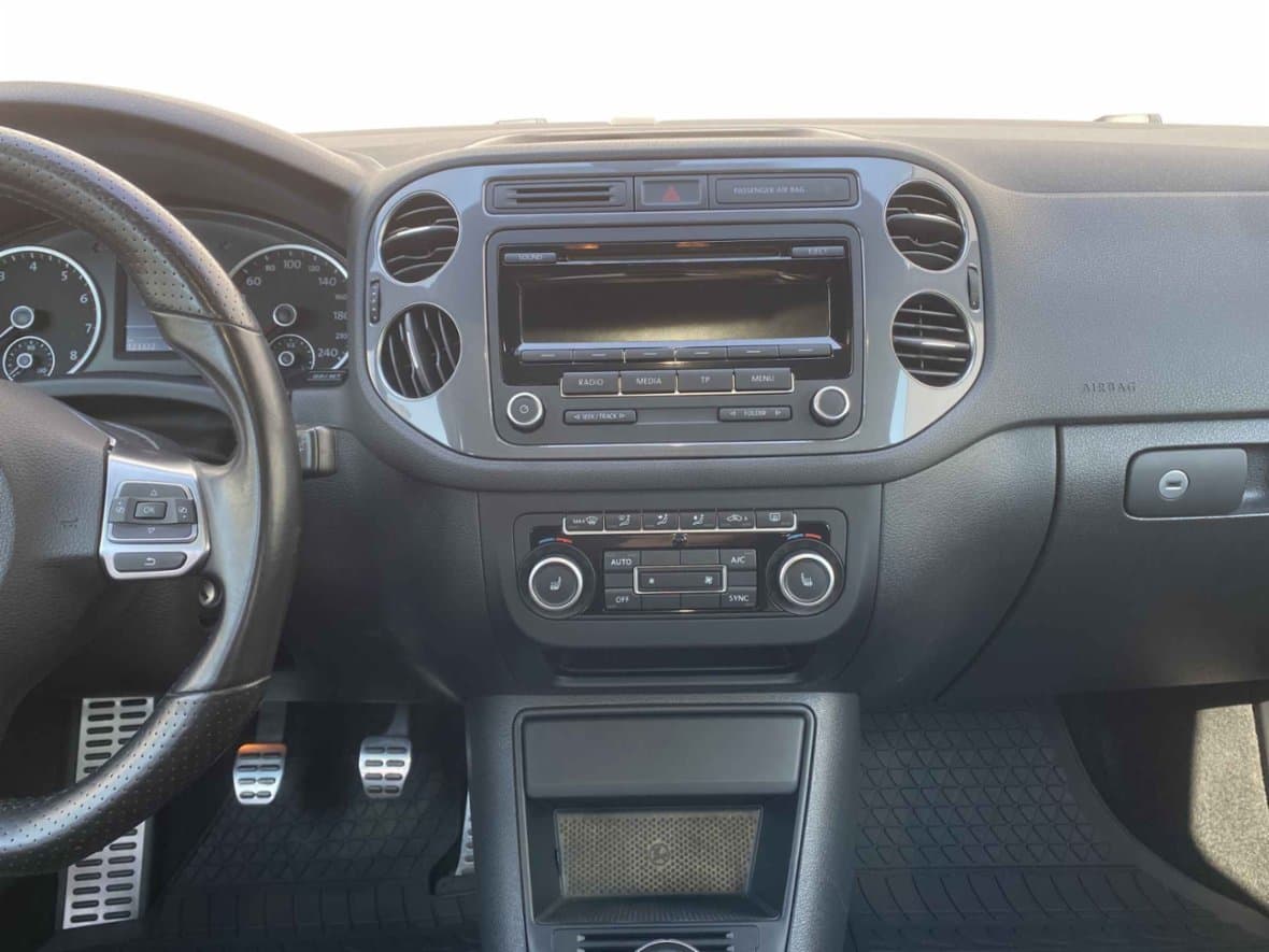 2013 Volkswagen TIGUAN - 12