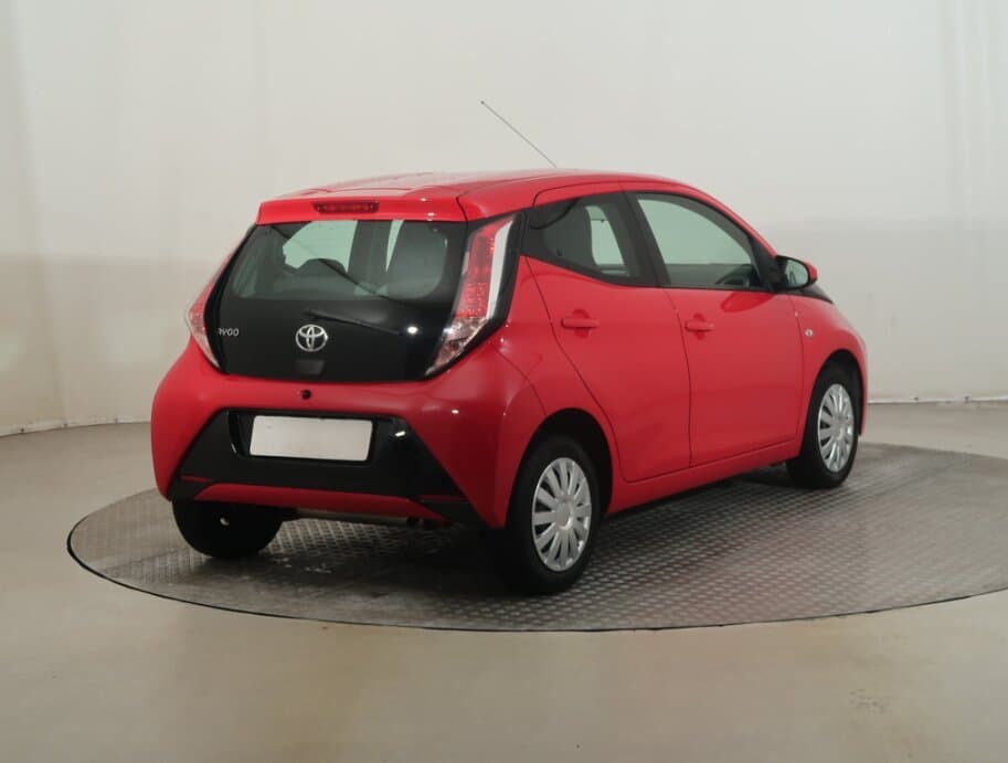 2018 Toyota AYGO - 7