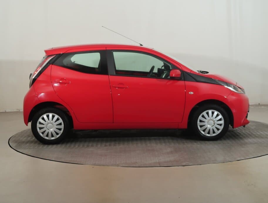 2018 Toyota AYGO - 8