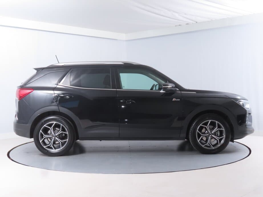 2023 SsangYong KORANDO - 8