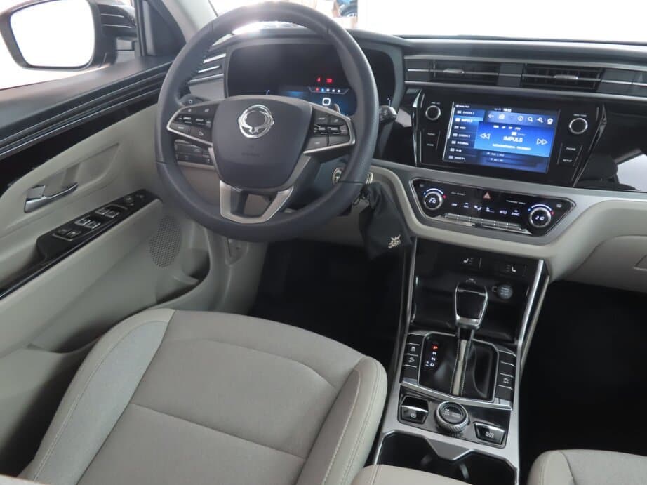 2023 SsangYong KORANDO - 9
