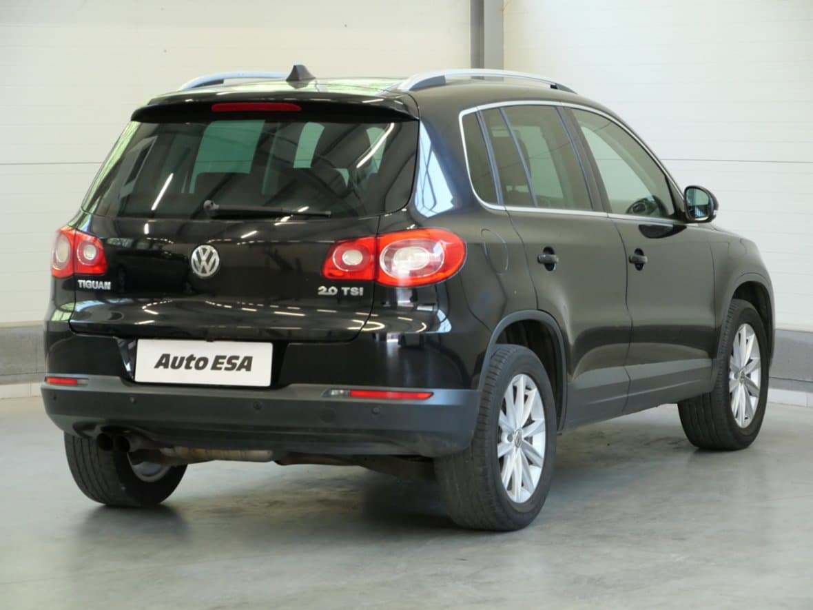 2009 Volkswagen TIGUAN - 4