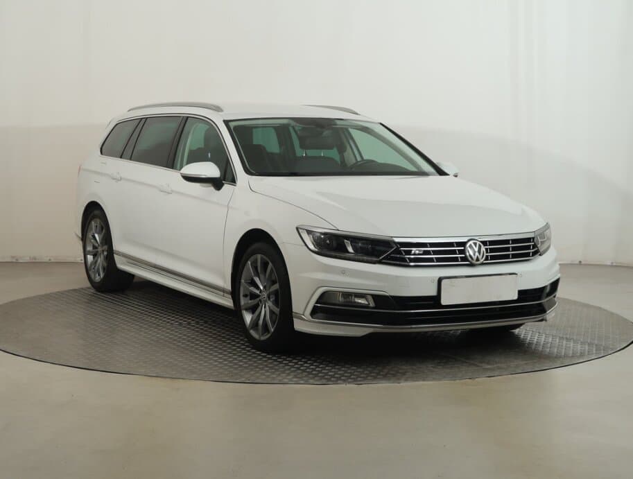 2017 Volkswagen PASSAT