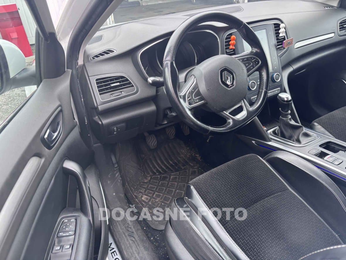2017 Renault MEGANE - 3