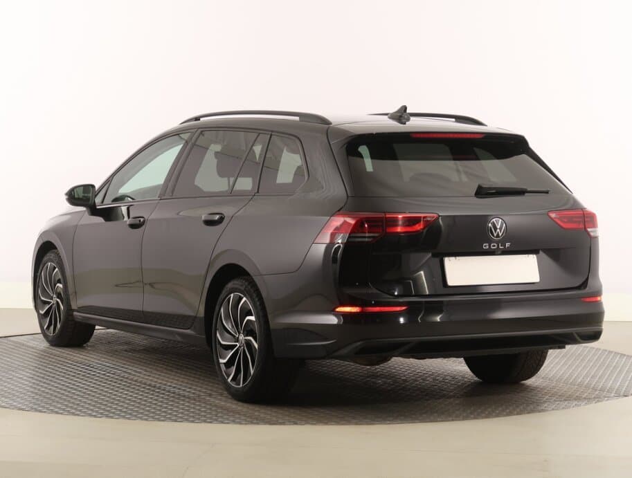 2021 Volkswagen GOLF - 5